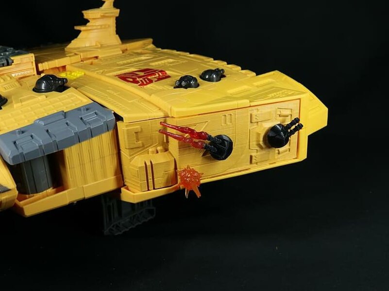 Kingdom Titan Class Autobot Ark Gap Fillers And More Upgrades From Funbie Studios  (21 of 32)